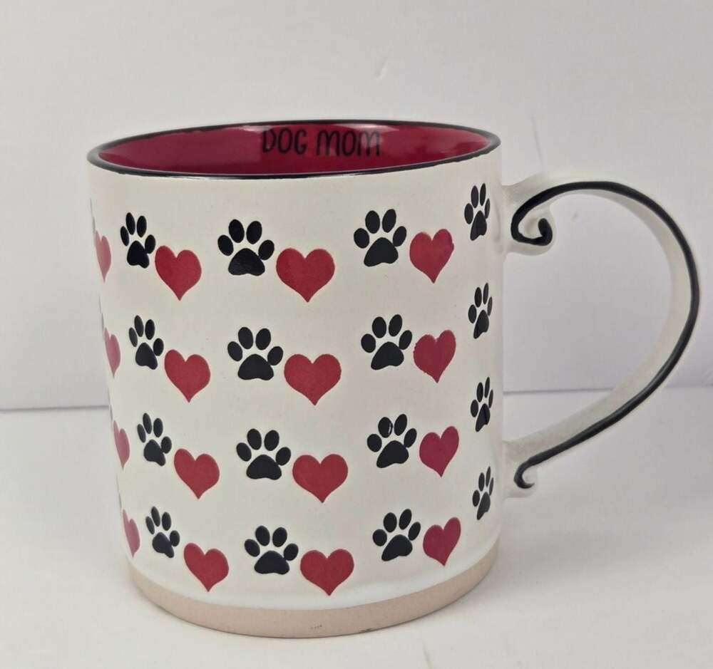 Spectrum Designz Heart and Dog Paw Print Dog Mom Ceramic Mug